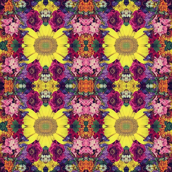 Background from flowers, effect of a kaleidoscope. — Stock Photo, Image