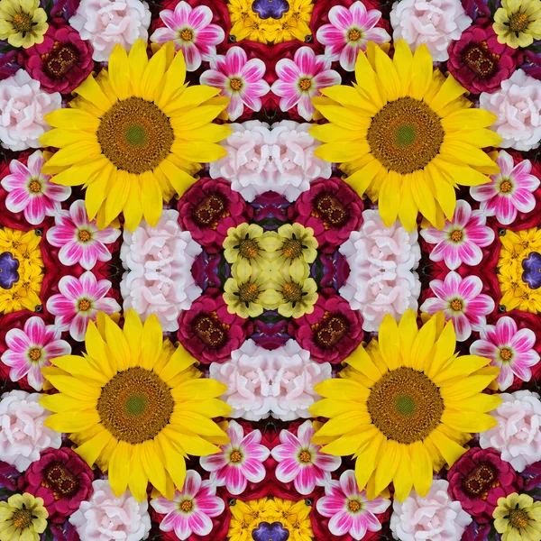 Fondo de flores. Efecto de un caleidoscopio . — Foto de Stock