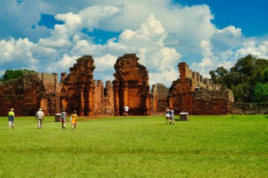 San Ignacio harabeleri, eski İsa 'nın görevi. Misiones, Arjantin