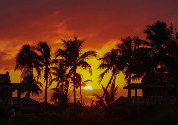 Tramonto Pomeriggio Nuvoloso Preso Una Spiaggia Sabbia Bianca Varadero Cuba — Foto Stock