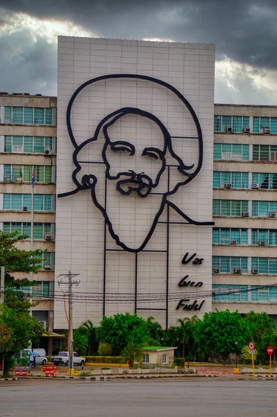 Camilo Cienfuegos Grote Afbeelding Een Van Cubaanse Communicatie Ministerie — Stockfoto