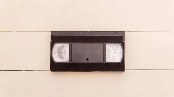 Vue Plat Vieux Ruban Vhs Sur Une Surface Bois Blanc — Photo