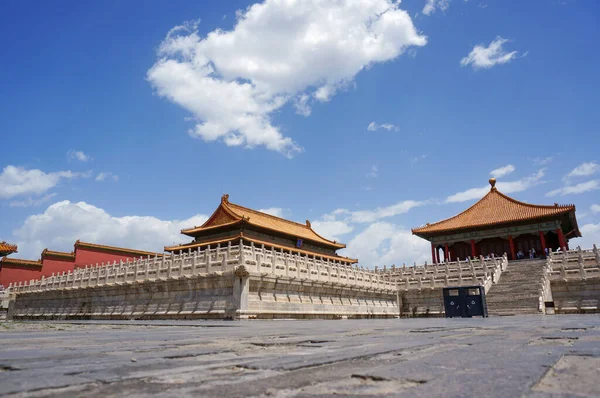 İmparatorluk Ataları Tapınağı 'nın aşağı manzarası.