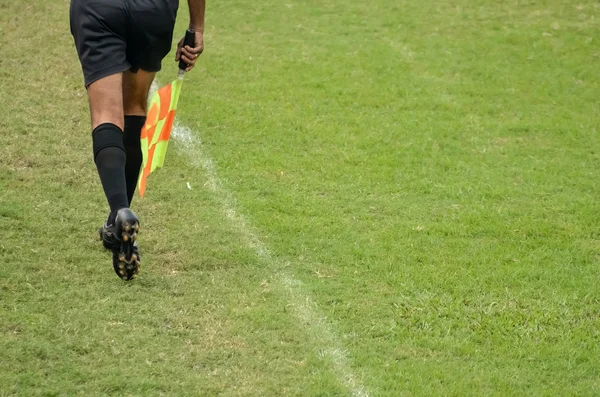 Assistente arbitro di calcio — Foto Stock