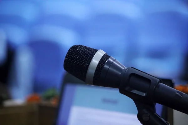 Gros plan d'un microphone — Photo