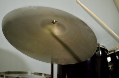 vurmalı enstrüman.