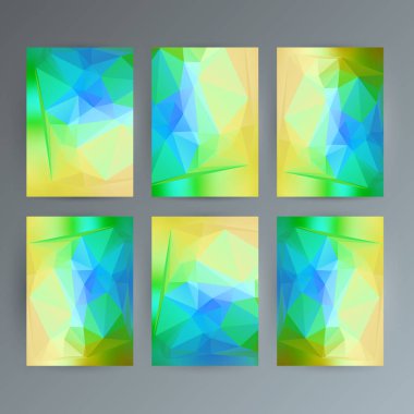 Modern üçgen geometrik güzel arka plan. Broşür düzeni için üçgenlerin EPS 10 gradyan çokgen çizimi ile Origami tarzında Geometrik arkaplan, sunum şablonu