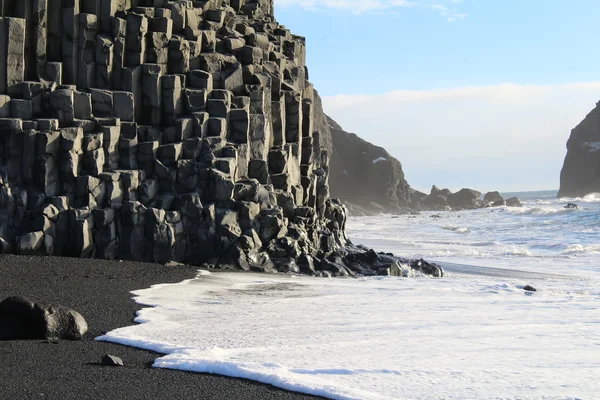 Ісландський вулканічних пляж — стокове фото