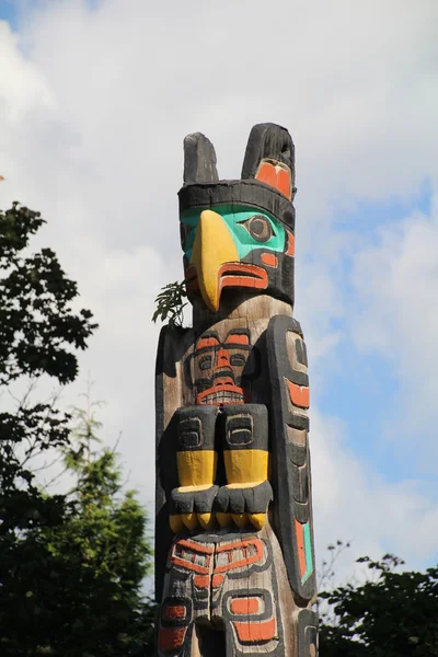 Native American Totem Pole — Stock Photo, Image