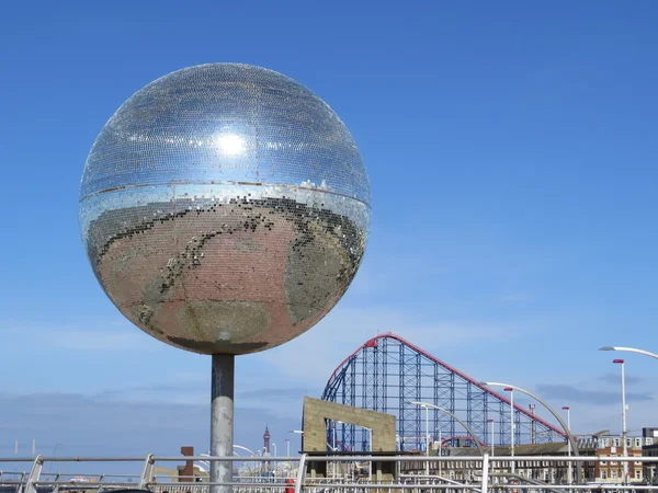 Giant Glitter Ball — Stock Photo, Image