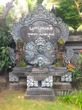 Budist Tanrıça Bali