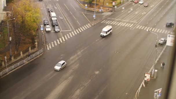 Street road traffic in Chelyabinsk — Stock Video