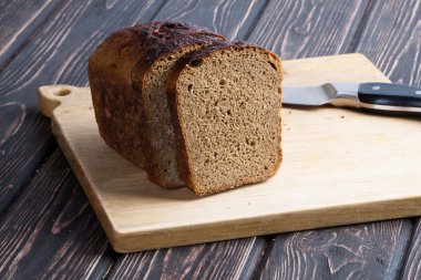 tam tahıllı ekmek