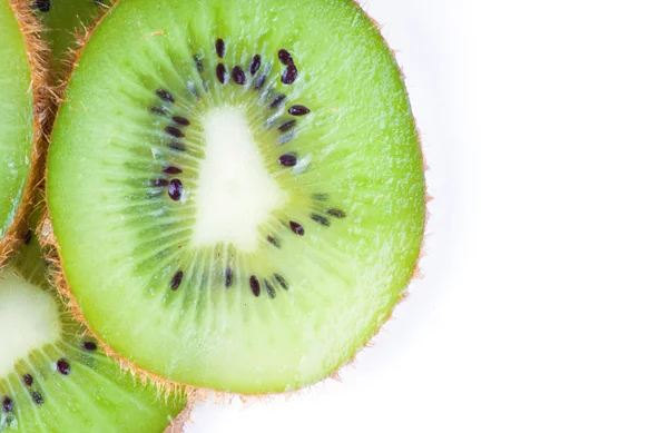 dilimlenmiş taze kivi