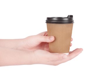 Elindeki tek kullanımlık kahve.