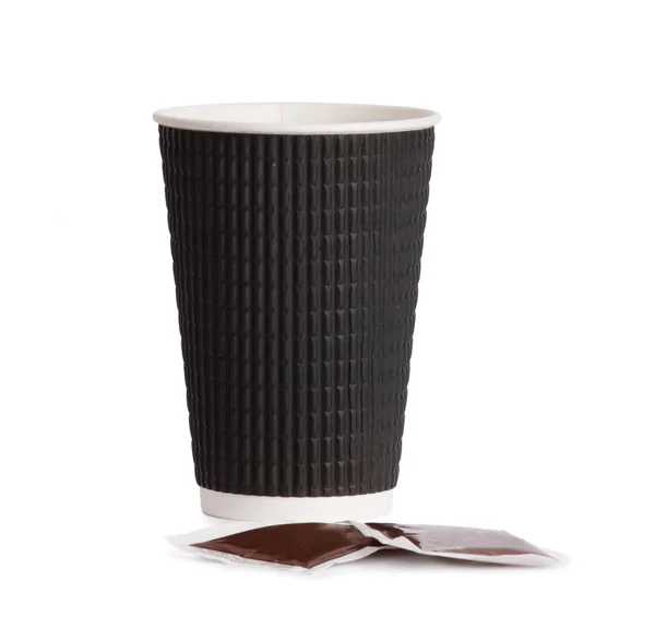 Kubek jednorazowej kawy w ręku — Zdjęcie stockowe