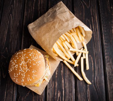 Sebzeli Burger tam yüz.