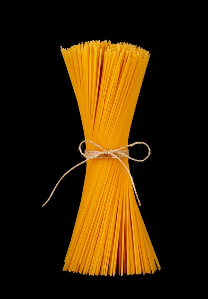 Okokt spagetti isolerade — Stockfoto