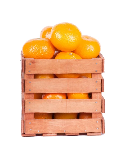 Mandarinky v staré krabice — Stock fotografie