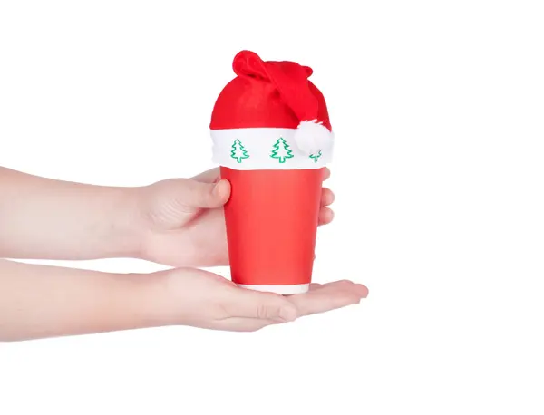 Taza de café de papel rojo con sombrero de santa — Foto de Stock