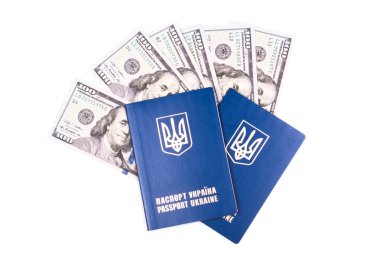 Dolar ile seyahat Ukrayna pasaportu 