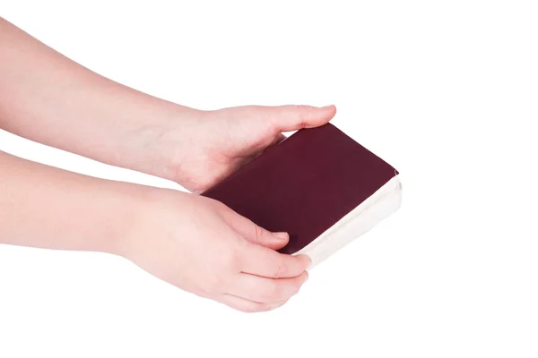 Męskiej ręki trzymającej książka na białym tle — Zdjęcie stockowe