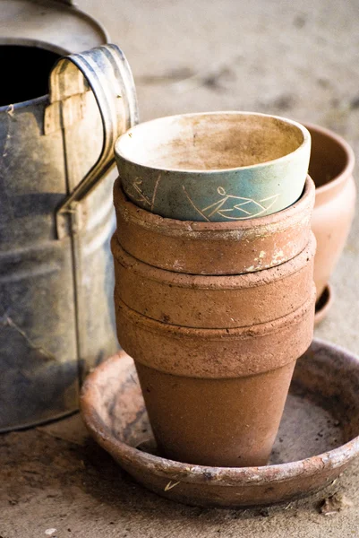 Vintage garden pots — стоковое фото