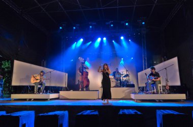 Deolinda müzik konser Bons oğulları 2016 Festivali'nde