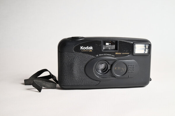 Аналоговая камера Kodak, модель KB20
