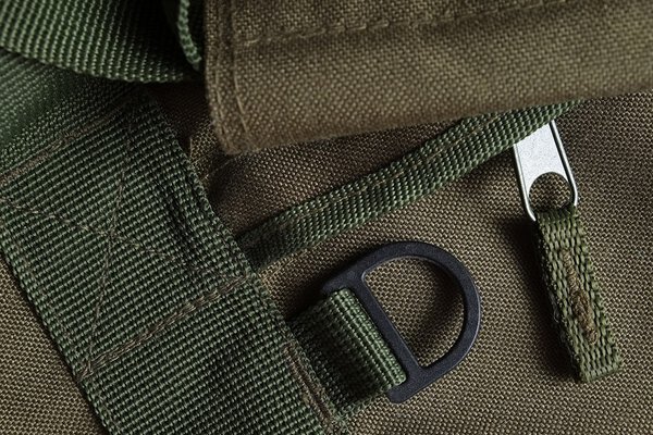 Tactical holdall army bag detail