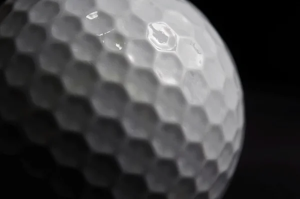 Pelota de golf sobre fondo negro III — Foto de Stock