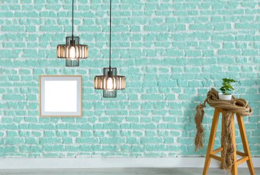 Boş oda içi beton duvar ve ahşap zemin, modern lamba.