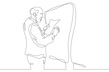 Bilim adamı teorisyen fizikçi. Profesör tahtada bir denklem çözüyor. Eğitim ve Bilim. Bir tane sürekli çizim çizimi logosu tek elle çizilmiş resim karalaması izole edilmiş en küçük illüstrasyon.