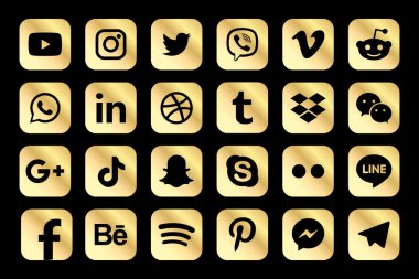 MAGELANG, INDONESIA - 26 Mayıs 2021: Altın Facebook, Instagram, Twitter, Youtube, WhatsApp, Dribble, Tiktok, Linkedin, Google plus ve daha birçok popüler sosyal medya ikonu koleksiyonu. Vektör