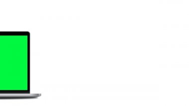 Yeşil ekranlı dizüstü bilgisayar modeli, ön görüş, beyaz arkaplanda izole edilmiş. 4K canlandırması