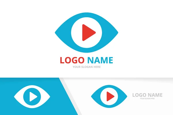 Eye and button play logo combination. Unique media logotype design template. — Stock Vector