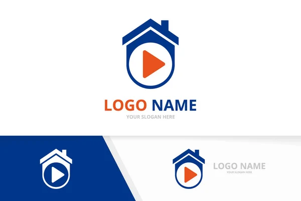 Onroerend goed en record logo combinatie. Huis en knop spelen logotype ontwerp sjabloon. — Stockvector