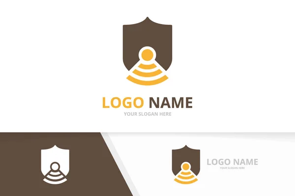 Vector shield and wifi logo combination. Security and signal logotype design template. — Vetor de Stock