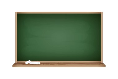 Boş yeşil alanı olan gerçekçi bir kara tahta. Tahta çerçeveli ve tebeşir parçalı tebeşir tahtası. Eğitim kavramı.