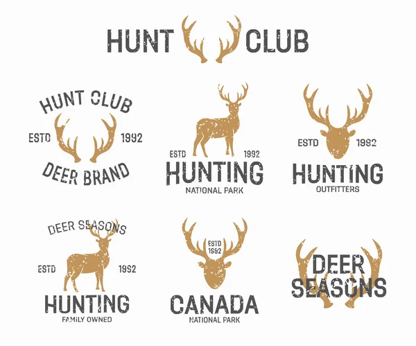 Uppsättning av vintage jakt och rådjur logotyp och etikett designelement — Stock vektor