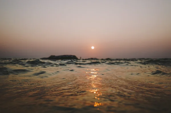 Sunset over the ocean — Stock Photo, Image