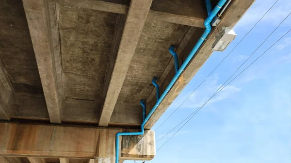 Drains Sous Les Ponts Routiers Tuyaux Plastique Bleu Assainissement Combiné — Photo