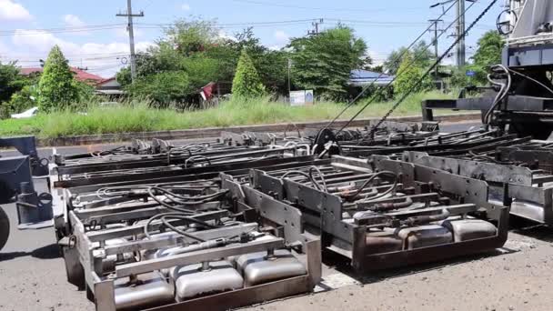 Surin Thailand Mai 2021 Heiße Recyclingmaschinen Arbeiten Auf Der Autobahn — Stockvideo