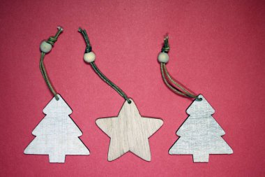 Tatil Partisi Dekorasyonu ya da kartpostal konsepti üst görünümü ve kopyalama alanı. Yeni Yıl 2021