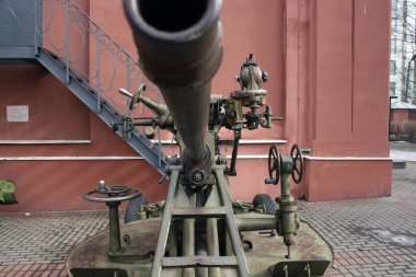 An artillery piece from the Second World War.