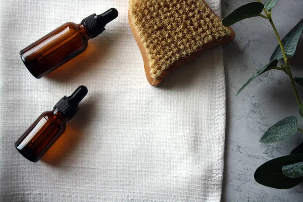 Seperangkat Botol Kosmetik Kaca Coklat Perawatan Kulit Perawatan Tubuh Organik — Stok Foto