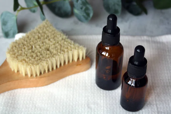 Barna Üvegből Készült Kozmetikai Flakonok Bőrápolás Organikus Testkezelés Spa Koncepció — Stock Fotó