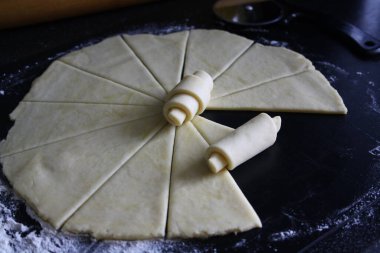 Hamur, simit yapmak için hazır..