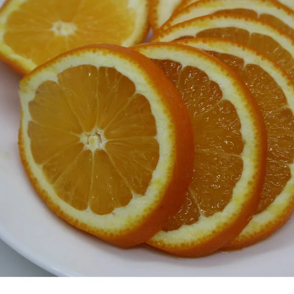 Saftige Orangenscheiben Auf Weißem Hintergrund Vitamin Raum Für Text — Stockfoto