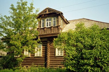 19. yüzyılın köylü evi. Myshkin Şehri, 1998.